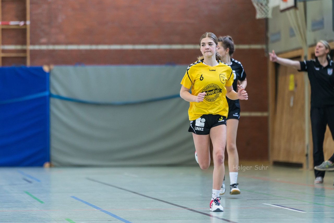 Bild 210 - B-Juniorinnen Bramstedter TS - TSV Altenholz : Ergebnis: 17:16